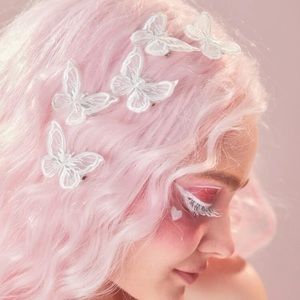 🦋 5 fabric Butterfly hair clips ! pretty and dainty! Alligator style clip new!